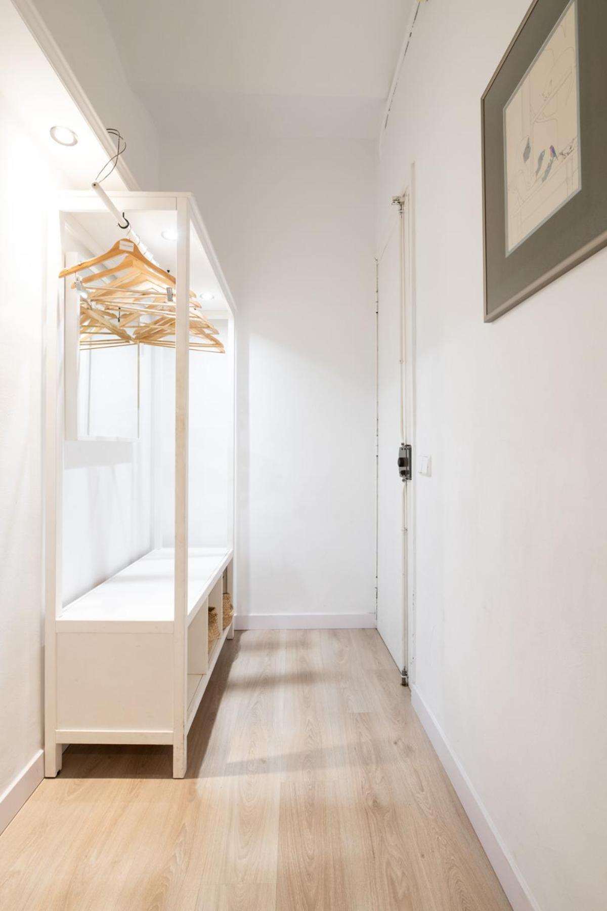 Sagrada Familia Comfy Apartment Барселона Екстериор снимка