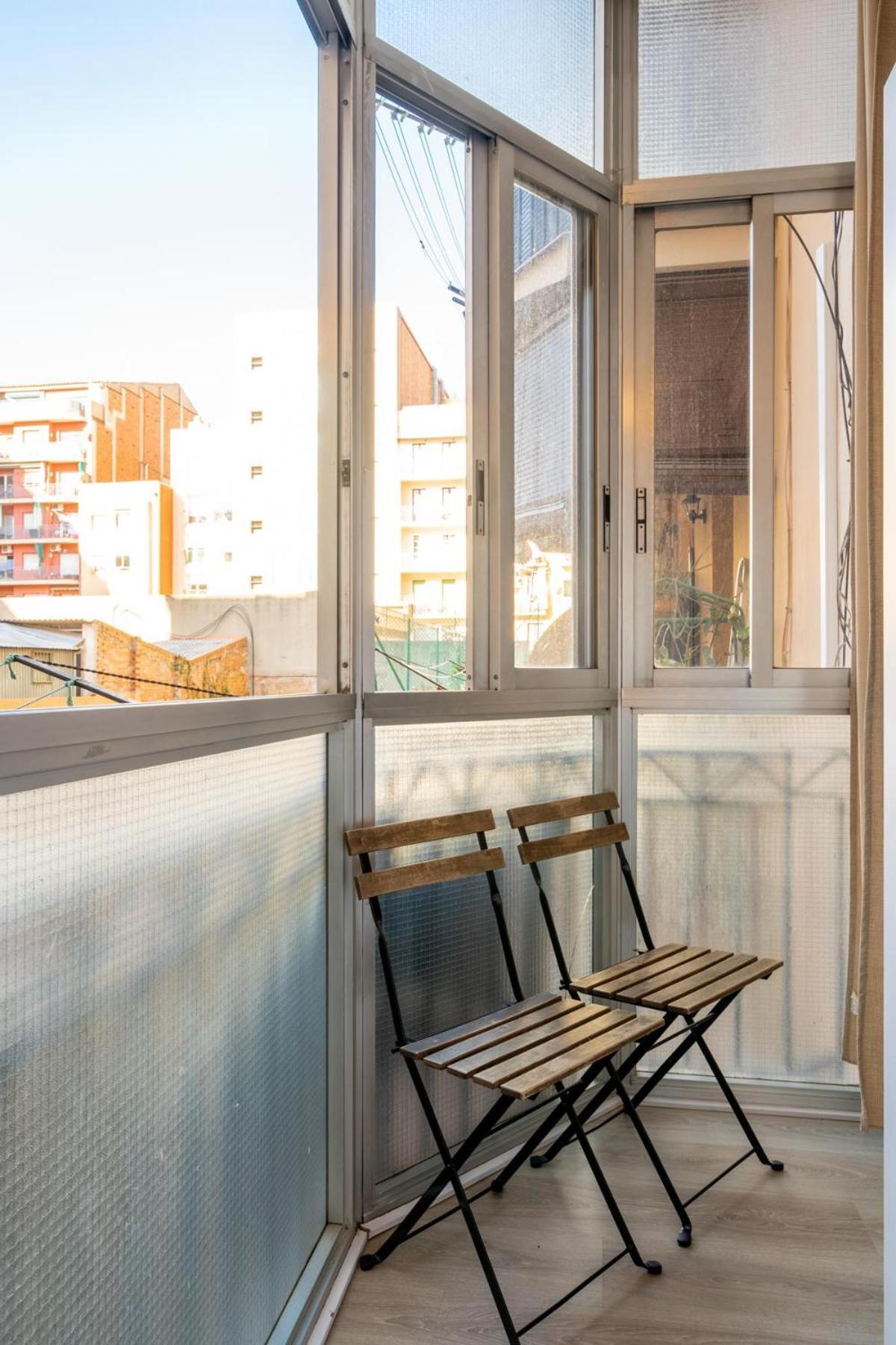 Sagrada Familia Comfy Apartment Барселона Екстериор снимка