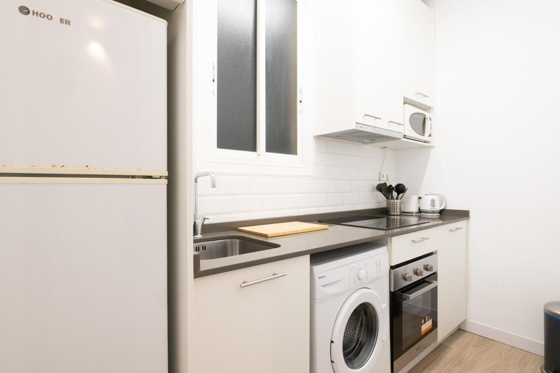 Sagrada Familia Comfy Apartment Барселона Екстериор снимка