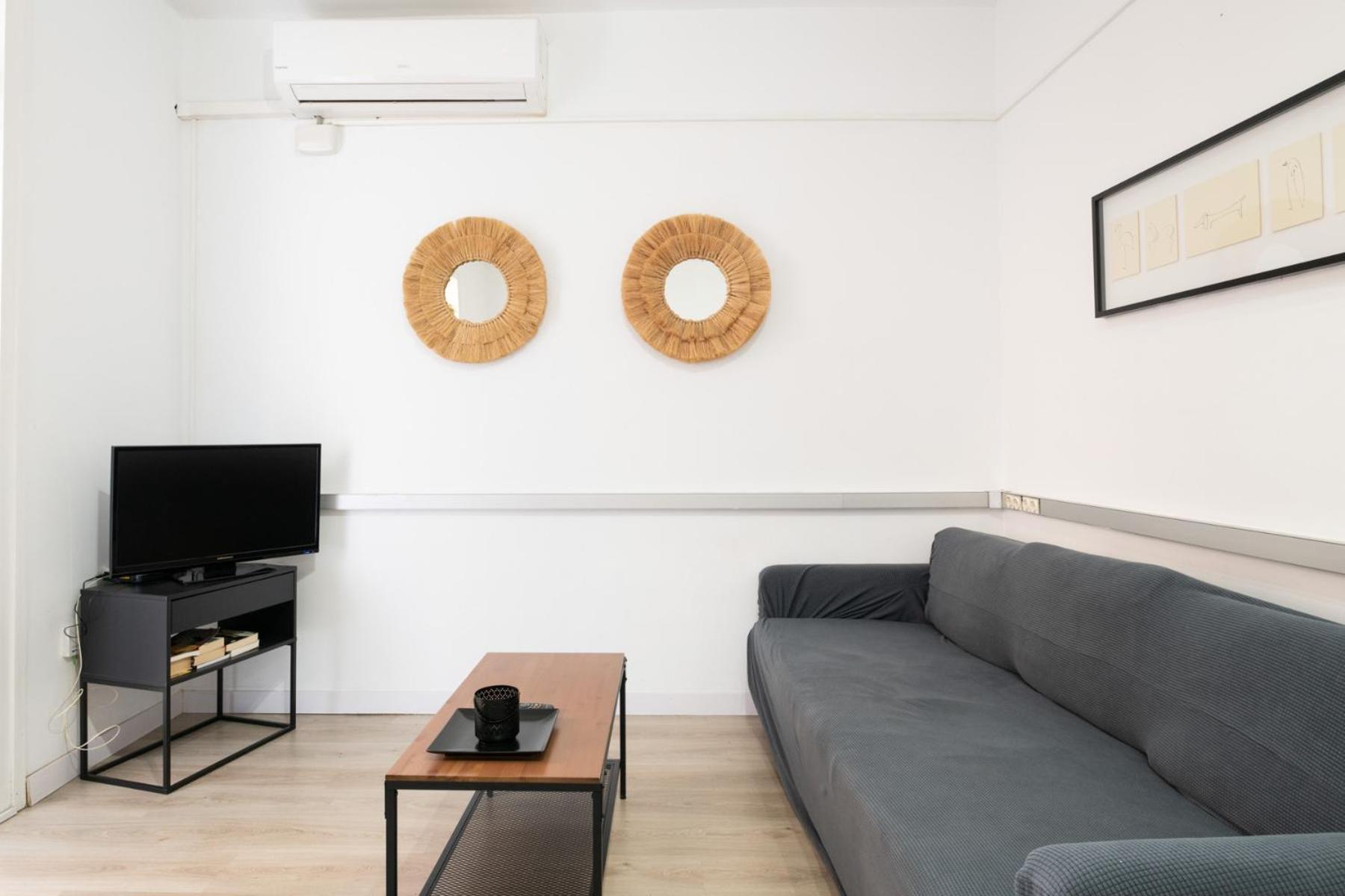 Sagrada Familia Comfy Apartment Барселона Екстериор снимка